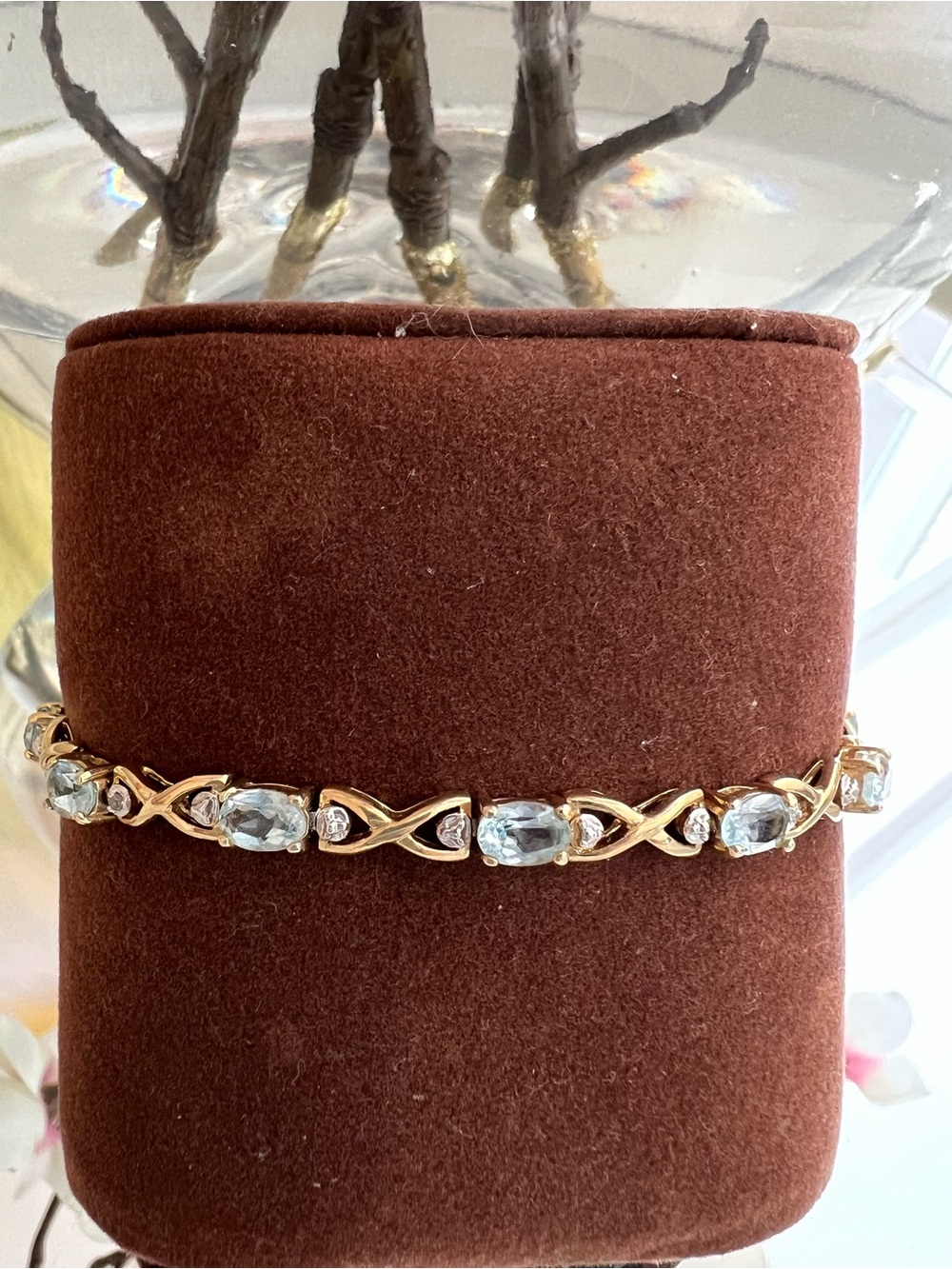 Gold-Plated Aquamarine Tennis Bracelet – Elegant Women’s Jewelry
